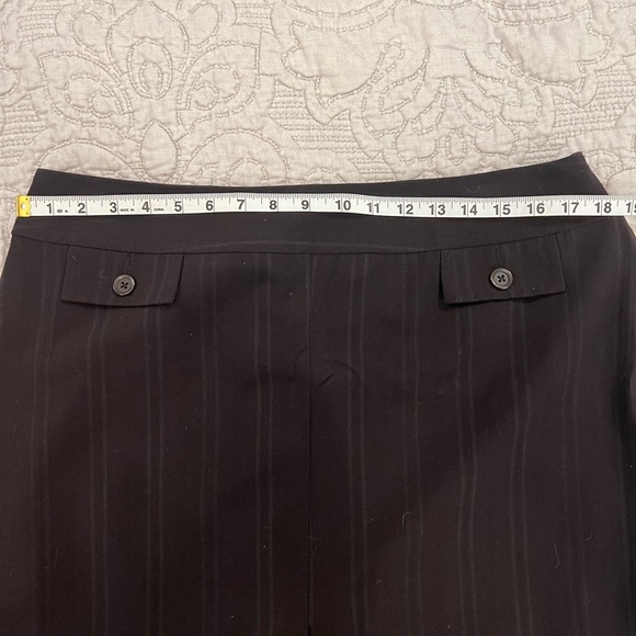 Worthington lined above the knee skirt. Size 16 - Picture 8 of 8